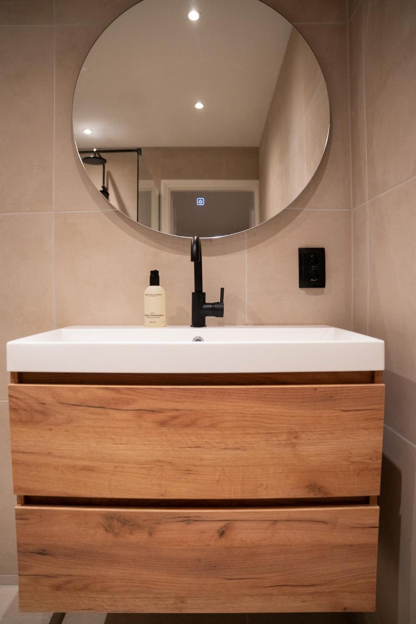 Skinny Bridge Boutique Stay Amsterdam Dış mekan fotoğraf